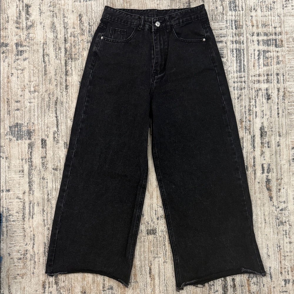 SHEIN Black Flare Wide-Leg Jeans